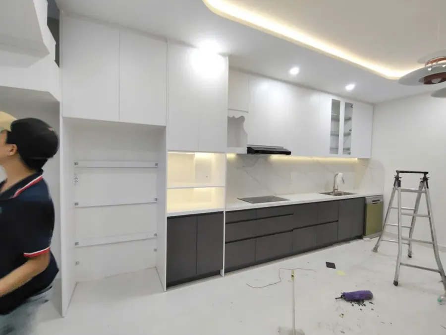 Hình ảnh tủ bếp thực tế sau khi hoàn thiện và lắp đặt tại công trình.