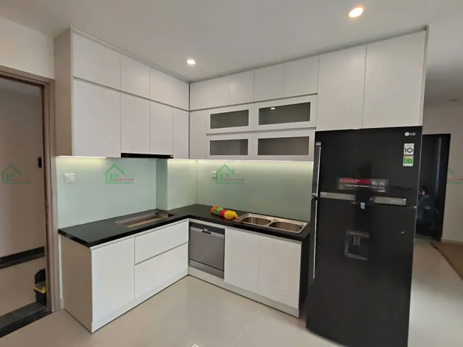 Khu vực bếp cần được sản xuất theo kích thước thực tế và đồng bộ với không gian sinh hoạt chung.