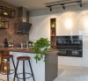 Thi Công Tủ Bếp Hiện Đại Tp.Hcm