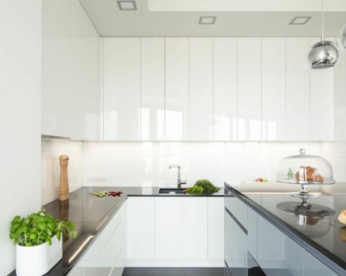 Tủ Bếp Acrylic Màu Trắng