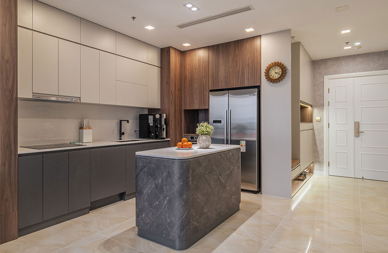 Tủ bếp gỗ công nghiệp MDF lõi xanh phủ Melamine bền bỉ, thiết kế hiện đại
