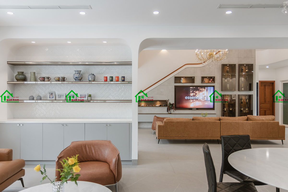 Thiết kế phòng khách hiện đại có sân vườn thoáng đãng, thoải mái - view 2