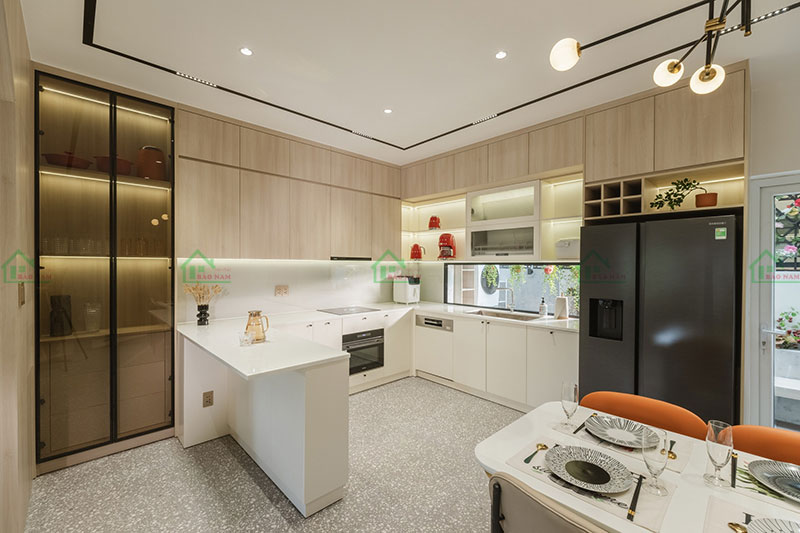 Tủ bếp chữ U gỗ công nghiệp MDF Melamine – tiết kiệm chi phí